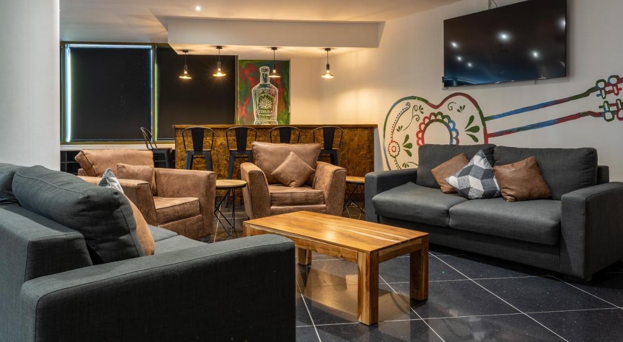 The Bling Hotel By Ustay Aparthotels Ліверпуль Екстер'єр фото