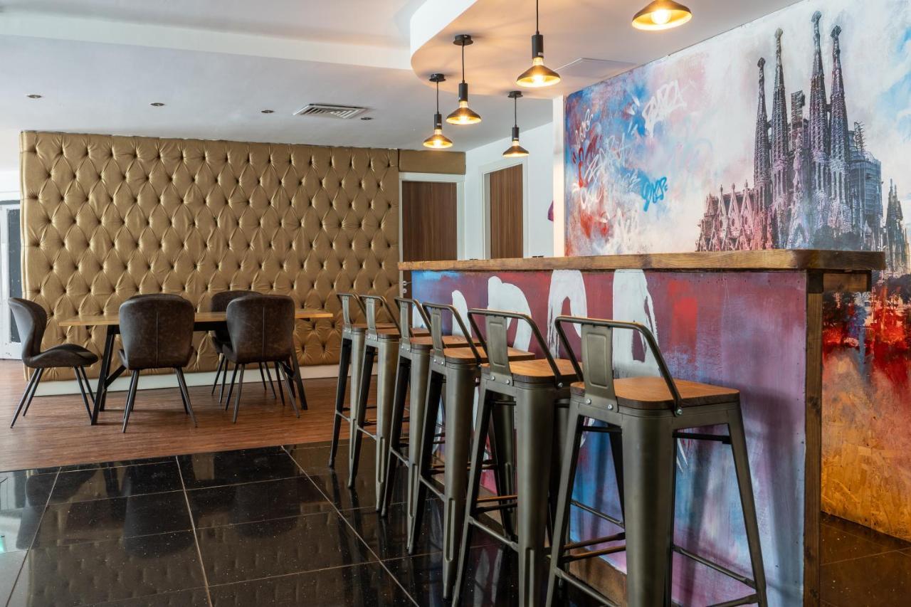 The Bling Hotel By Ustay Aparthotels Ліверпуль Екстер'єр фото